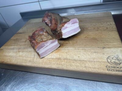 Uzený bok bez kosti a kůže (100g)